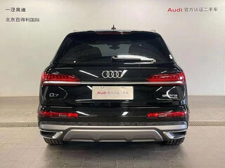 2023 Audi Q7 55 TFSI II (4M) Рестайлинг, чёрный, 8900000 рублей, вид 4