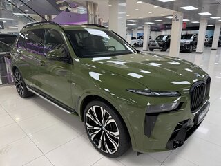 2025 BMW X7 40d I (G07) Рестайлинг, зелёный, 15495000 рублей, вид 3