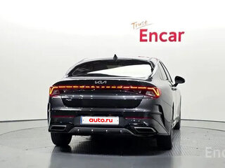 2022 Kia K5 III, серый, 2170000 рублей, вид 4