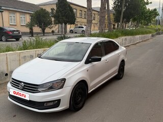 2019 Volkswagen Polo V Рестайлинг, белый, 750000 рублей, вид 1