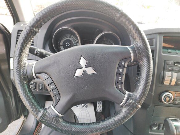 2012 Mitsubishi Pajero IV Рестайлинг 1, коричневый, 2190000 рублей - вид 20