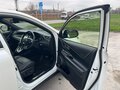 2017 Toyota Harrier III (XU60) Рестайлинг, белый, 2550000 рублей - вид 11