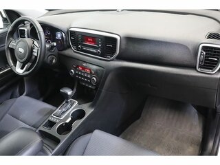 2018 Kia Sportage IV, белый, 1775000 рублей, вид 5