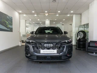 2026 Audi Q5 45 TFSI III (GU), серый, 8550000 рублей, вид 2