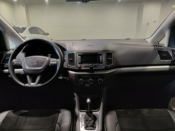 2013 SEAT Alhambra II, чёрный, 1149000 рублей - вид 16