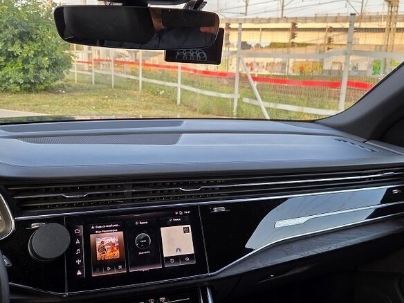 2021 Audi Q8 45 TDI I (4M), чёрный - вид 18