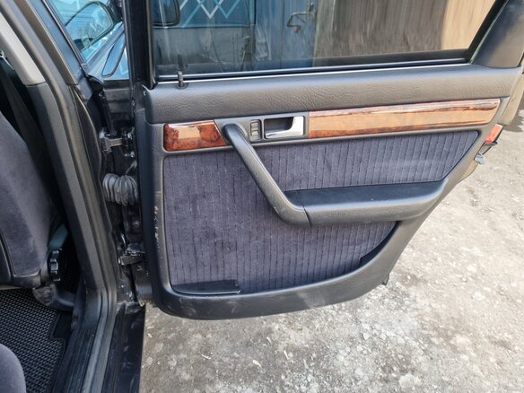 1993 Audi 100 IV (C4), чёрный, 750000 рублей - вид 12