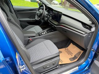 2026 Skoda Octavia IV (A8) Рестайлинг, синий, 5467000 рублей, вид 2