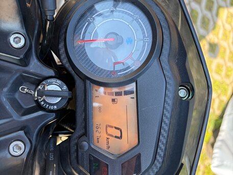 2023 Bajaj Pulsar NS 125, белый, 135000 рублей, вид 5