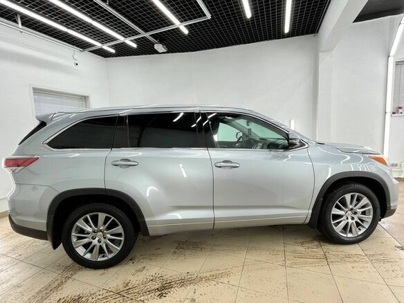 2014 Toyota Highlander III (XU50), серебристый, 2757000 рублей - вид 6
