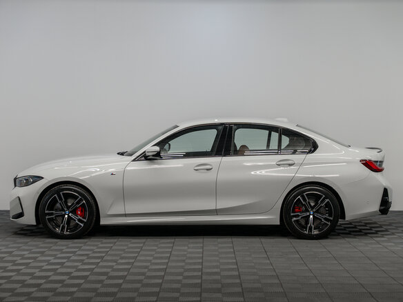 2026 BMW 3 серии 320d xDrive VII (G2x) Рестайлинг 2, белый, 9320000 рублей - вид 5