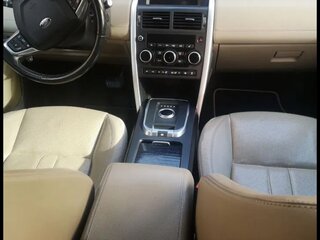 2017 Land Rover Discovery Sport I, бежевый, 2550000 рублей, вид 5