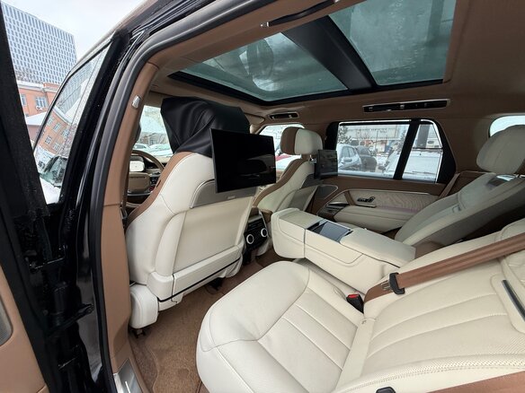 2026 Land Rover Range Rover P615 MHEV V, чёрный, 31000000 рублей - вид 8