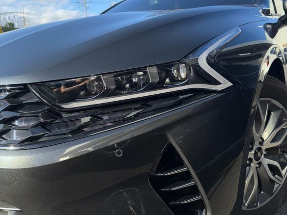 2022 Kia K5 III, серый, 4000000 рублей - вид 10