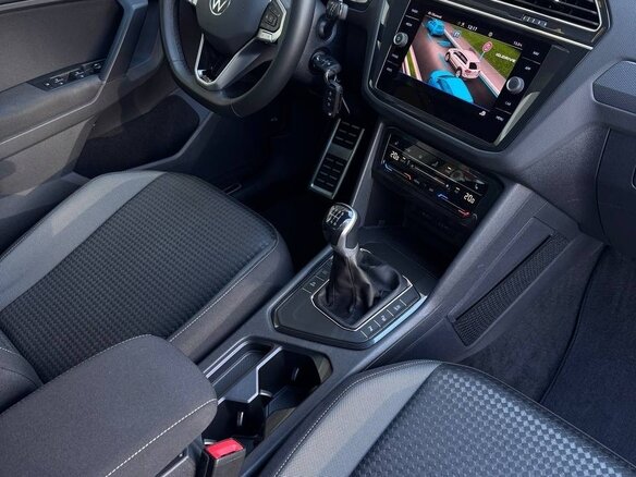 2021 Volkswagen Tiguan II Рестайлинг, синий, 2250000 рублей - вид 12