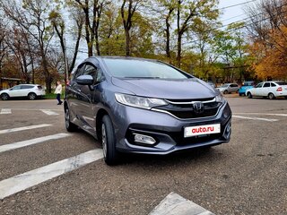 2019 Honda Fit III Рестайлинг, серый, 1280000 рублей, вид 3