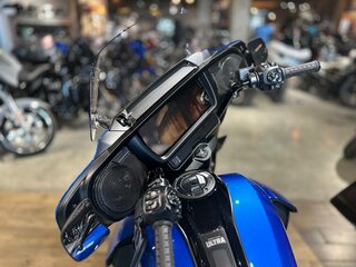 2025 Harley-Davidson Street Glide Ultra, синий, 4150000 рублей, вид 3