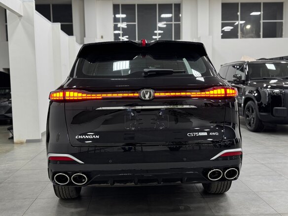 2025 Changan CS75 Plus IV, чёрный - вид 3