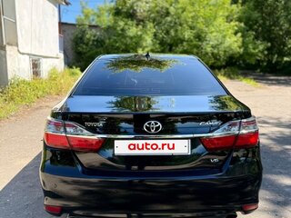 2016 Toyota Camry VII (XV50) Рестайлинг, чёрный, 2030000 рублей, вид 5