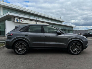 2020 Porsche Cayenne III, серый, 6888000 рублей, вид 4