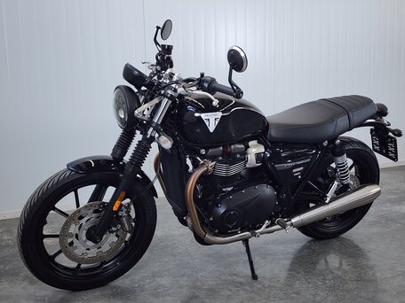 2023 Triumph Speed Twin, чёрный, 919000 рублей, вид 5