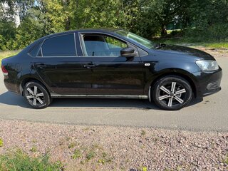 2011 Volkswagen Polo V, чёрный, 610000 рублей, вид 2