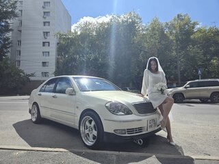 2002 Toyota Brevis I, белый, 880000 рублей, вид 4
