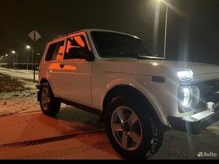 2007 Lada (ВАЗ) 2121 (4x4) I Рестайлинг, белый, 330000 рублей, вид 4