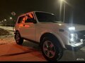 2007 Lada (ВАЗ) 2121 (4x4) I Рестайлинг, белый, 330000 рублей - вид 3