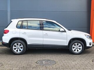 2012 Volkswagen Tiguan I Рестайлинг, белый, 1379000 рублей, вид 3
