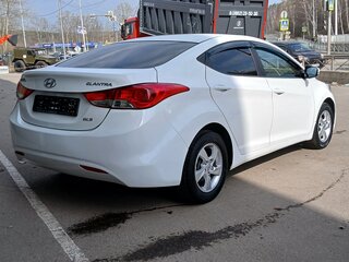 2013 Hyundai Elantra V (MD), белый, 1035000 рублей, вид 4