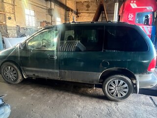 1999 Dodge Caravan III, зелёный, 150000 рублей, вид 3