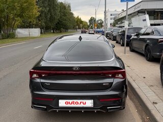 2021 Kia K5 III, серый, 2550000 рублей, вид 4