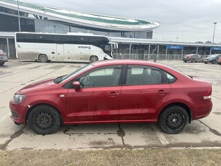 2011 Volkswagen Polo V, красный, 619000 рублей, вид 4