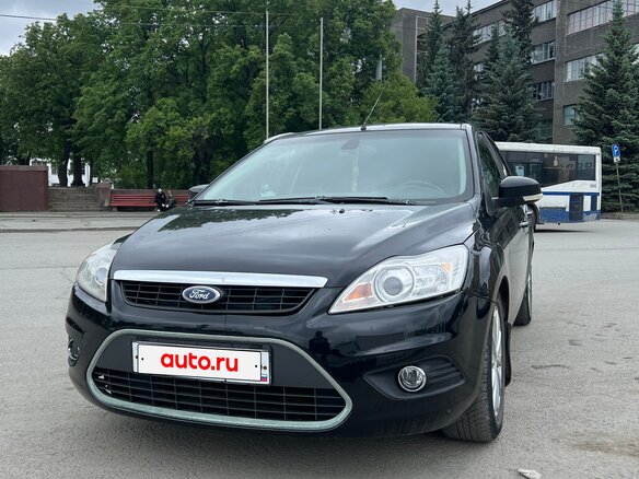 2008 Ford Focus II Рестайлинг, чёрный, 545000 рублей - вид 2