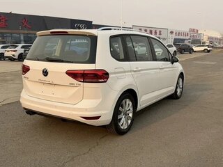 2021 Volkswagen Touran L II, белый, 1785600 рублей, вид 5