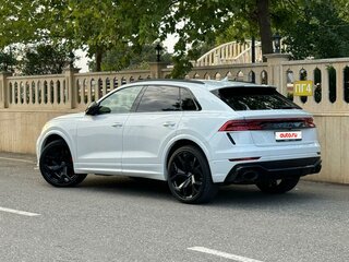 2020 Audi RS Q8 I, белый, 13450000 рублей, вид 2