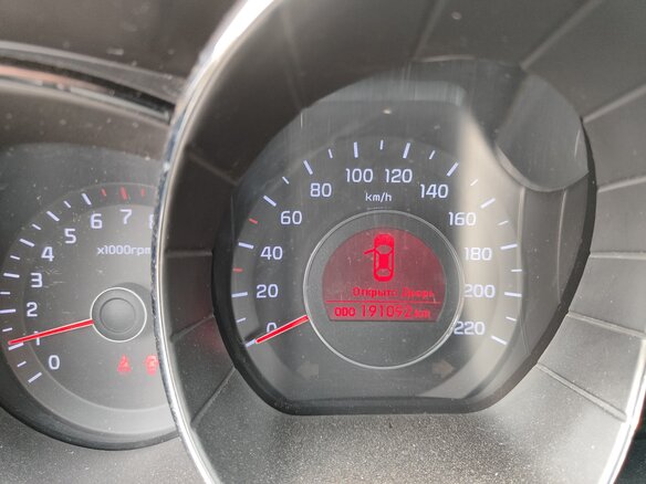 2012 Kia Rio 5-speed III, чёрный, 650000 рублей - вид 7