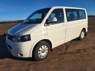 2013 Volkswagen Caravelle T5 Рестайлинг, белый, 2410000 рублей, вид 4