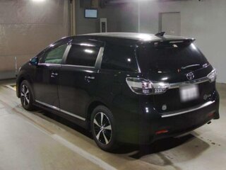 2017 Toyota Wish II Рестайлинг, чёрный, 1990000 рублей, вид 4