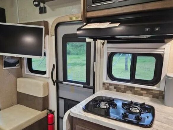 2019 Ford Transit, белый, 7000000 рублей - вид 5