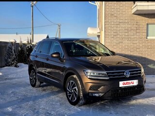 2018 Volkswagen Tiguan II, коричневый, 2400000 рублей, вид 2