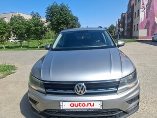 2020 Volkswagen Tiguan II, серый, 2050000 рублей, вид 1