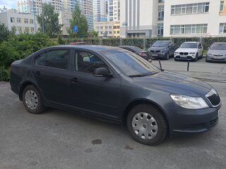 2011 Skoda Octavia II (A5) Рестайлинг, серый, 490000 рублей, вид 5
