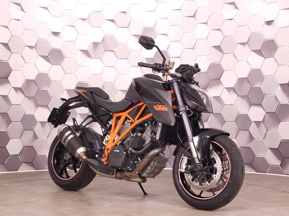 2014 KTM 1290 Super Duke R, чёрный, 899000 рублей