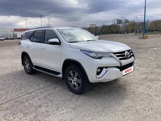 2018 Toyota Fortuner II, белый, 2905000 рублей, вид 1