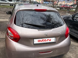 2013 Peugeot 208 I, бежевый, 500000 рублей, вид 3