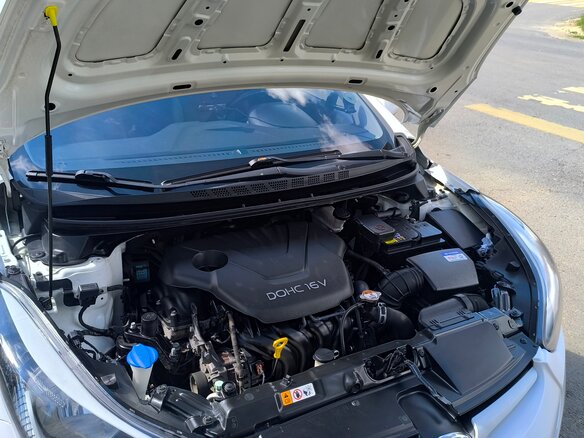 2014 Hyundai Elantra V (MD), белый, 1300000 рублей - вид 12