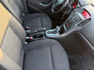 2014 Opel Astra J Рестайлинг, белый, 850000 рублей, вид 5