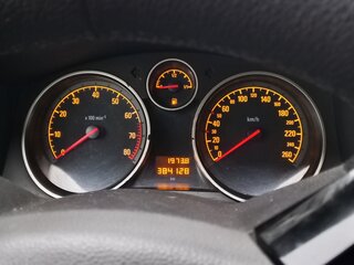 2008 Opel Astra H Рестайлинг, чёрный, 350000 рублей, вид 4